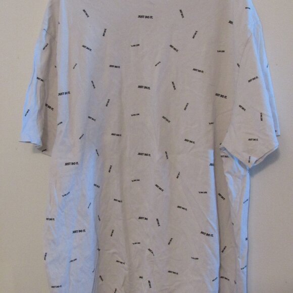 Nike "Just Do It" T-Shirt Men XXL White The Nike Tee Athletic Cut All Over Print - Picture 3 of 7